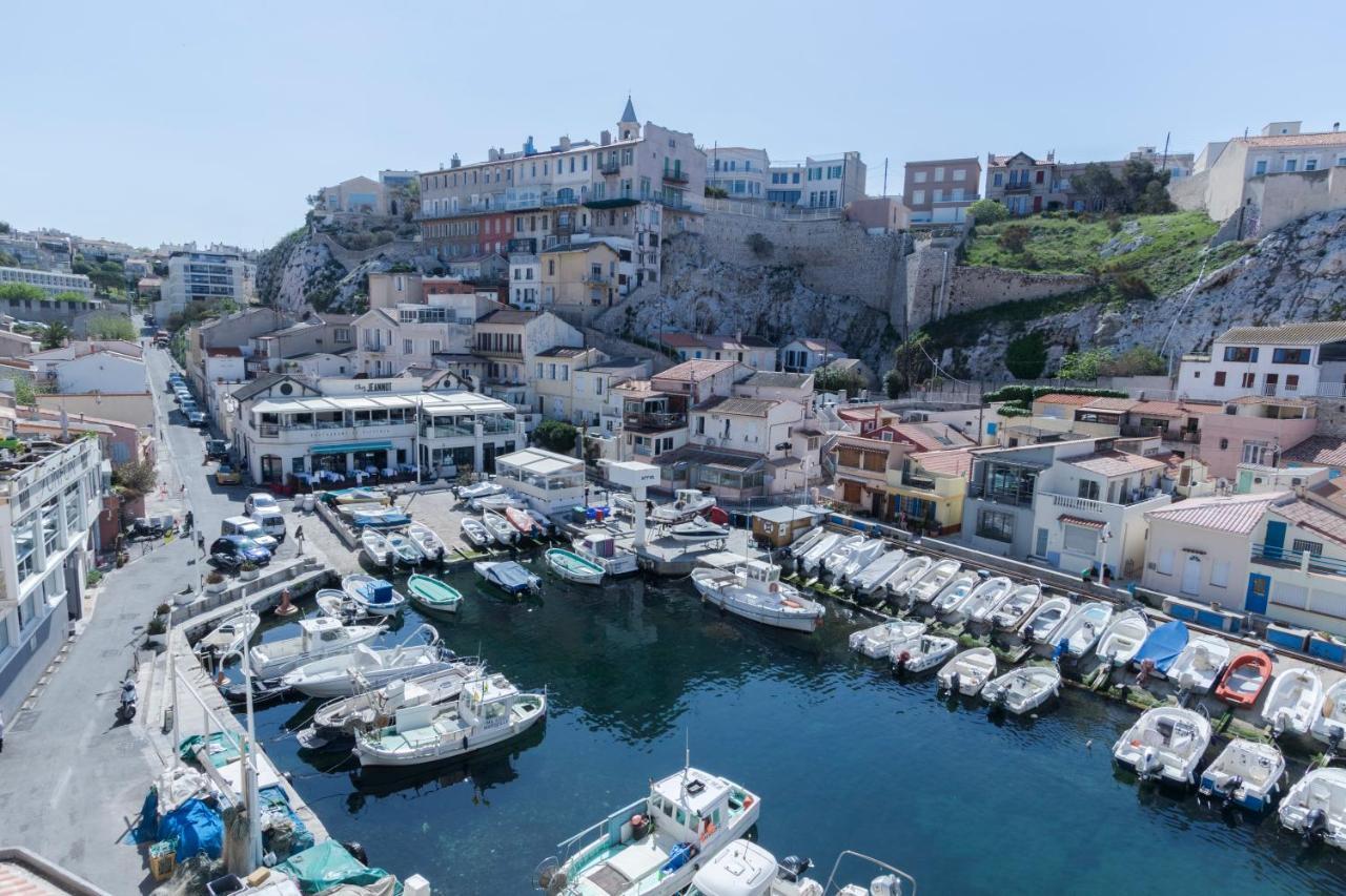 Stud Terras Ville Corniche 2 Pers Stat Gratuit Rue Modif Suivt Possib Et Accord Exclusif 马赛 外观 照片